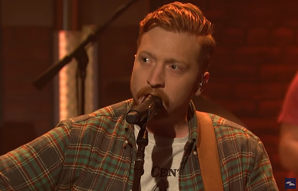 WATCH: Tyler Childers Sings 'Country Squire' on 'Late Night'