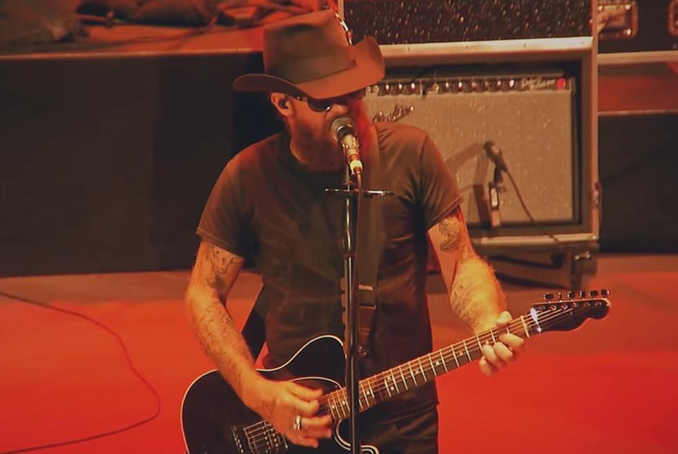 Cody Jinks Inspires with Amazing Alan Jackson Cover at Red Rocks