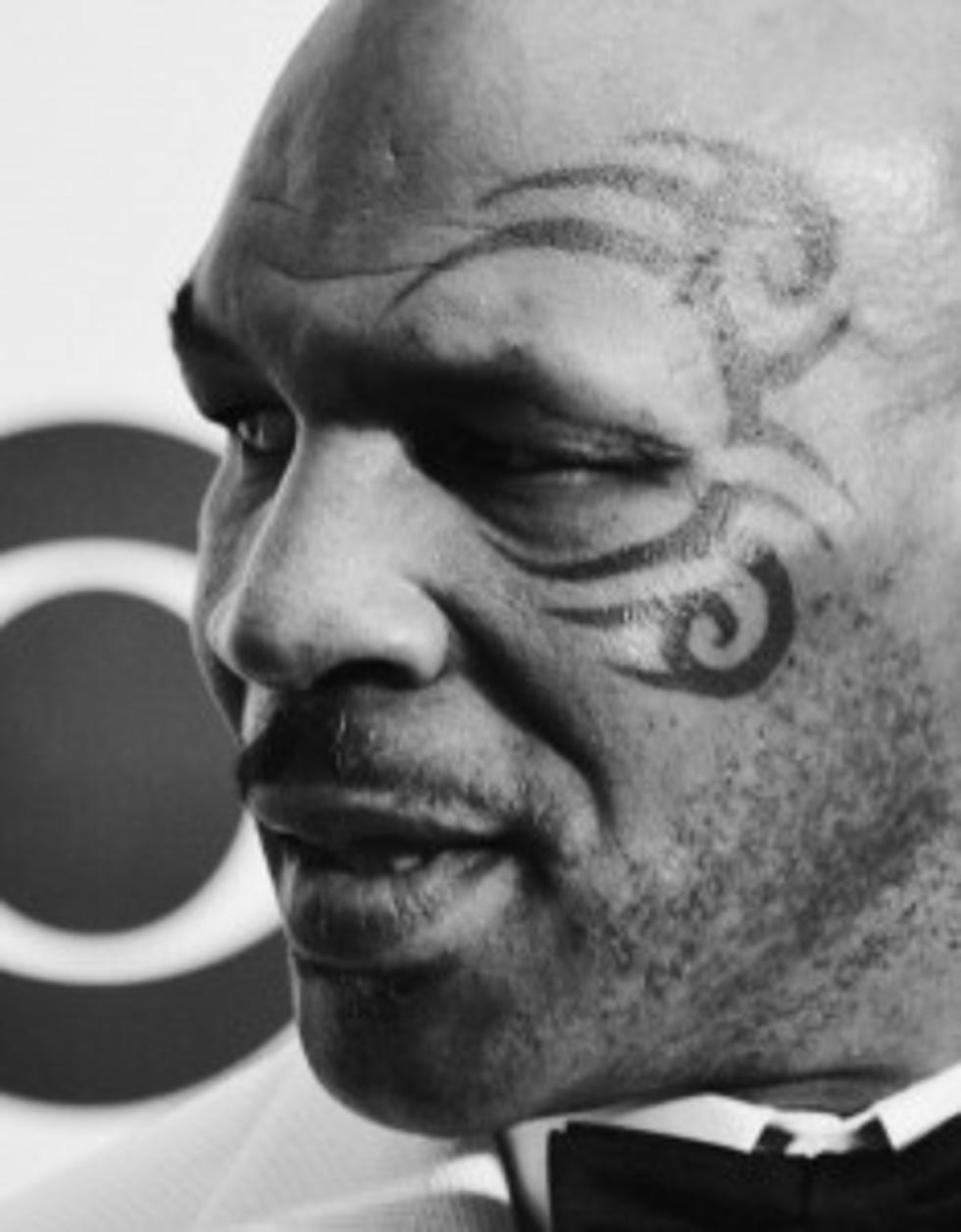 Mike Tyson Slept With His Tiger [VIDEO]