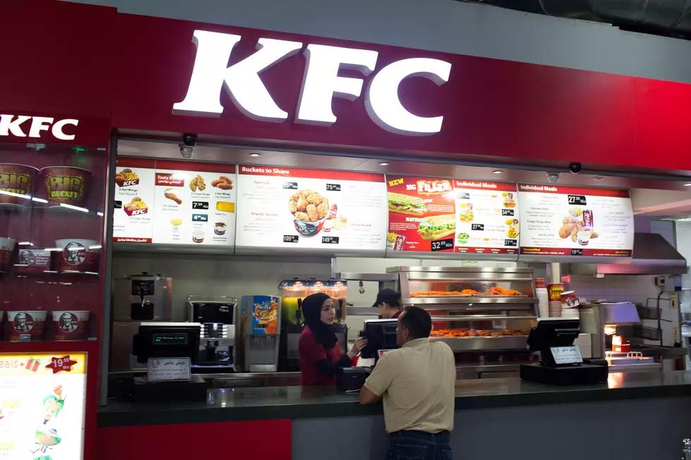 Woman Spends A Week In A KFC, After Being Dumped By Boyfriend