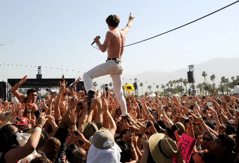 Cage The Elephant Returning To El Paso [VIDEO]