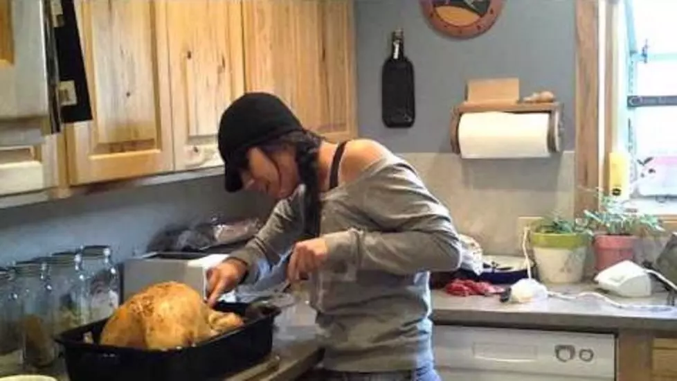 Mom Pranks Daughter Into Thinking They Cooked a Pregnant Turkey