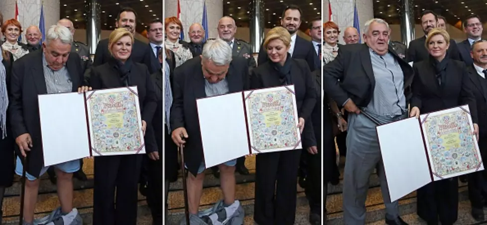 Man&#8217;s Pants Fall down While Accepting Award from Croatian President