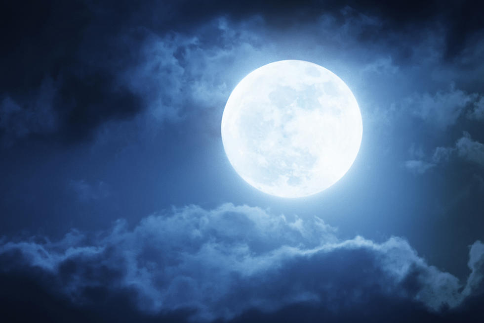 The First Full Moon On Halloween Since 1944 Is Tonight