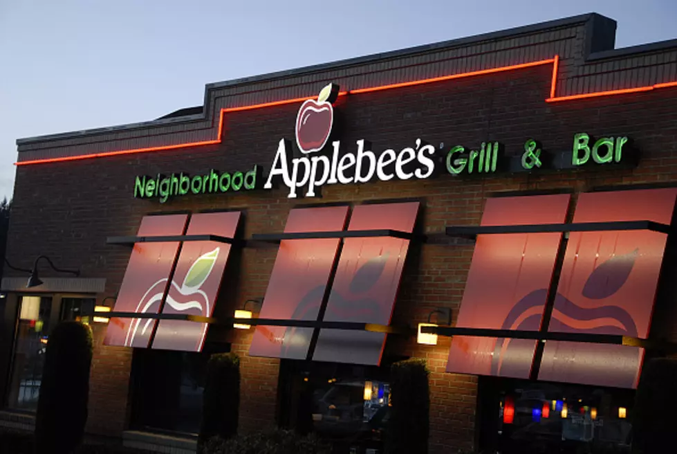 Applebee's Reveal Their $1 Vampire Cocktail for October