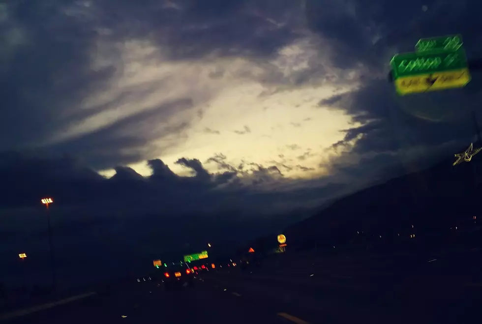 It's an El Paso Thing: Sharing Snaps of Our Sky on Social Media