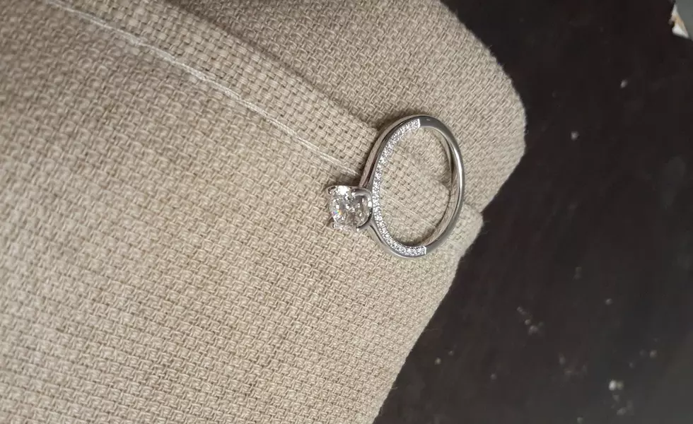 El Paso Man's Witty Ad to Sell Engagement Ring Catches Attention
