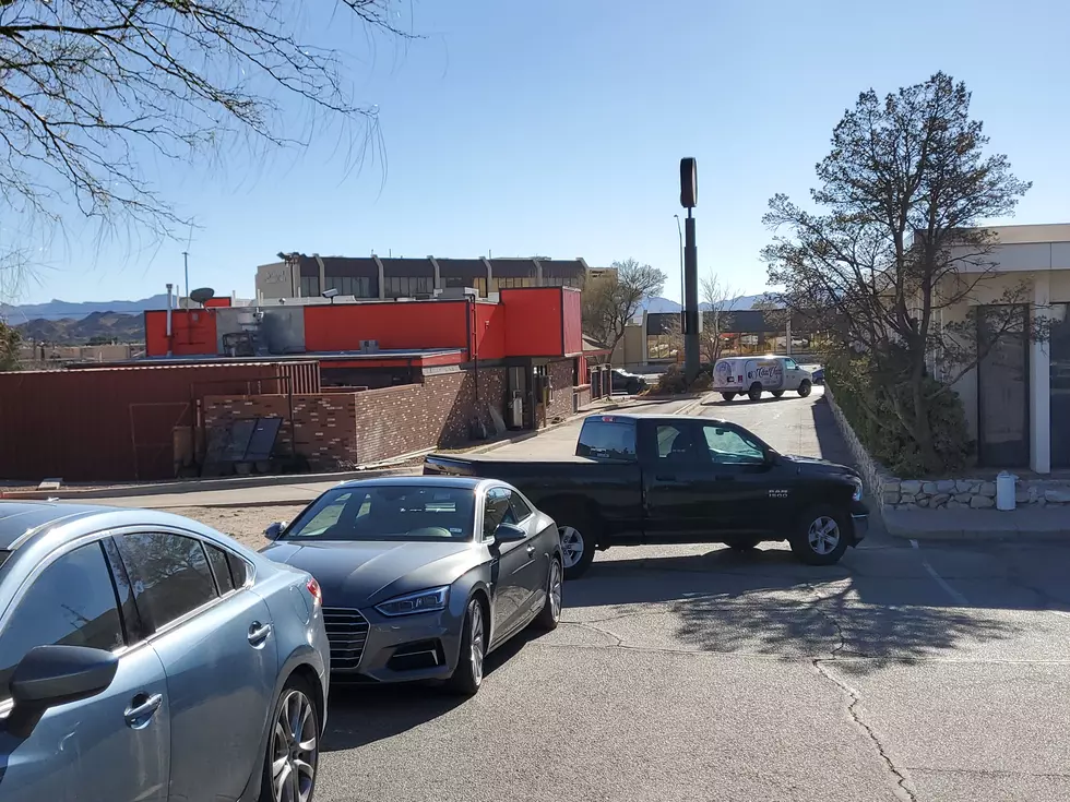 El Paso Stop Using Parking Lots as Back Roads to Cut Into Traffic