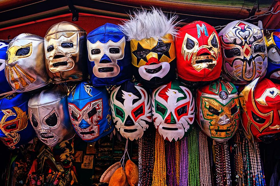 Get Your Lucha on This Weekend at Lucha Libre Art Show & Market