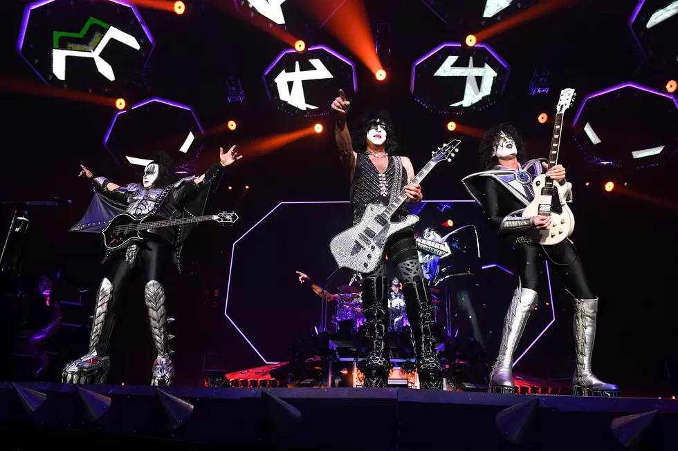 KISS Pulls Classic “Spinal Tap” Style Goof