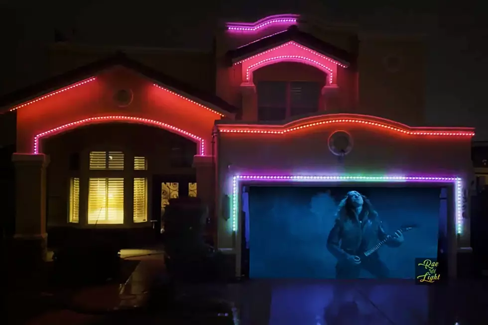 Rae of Light Puts on Amazing Halloween/Stranger Things Light Show in East El Paso