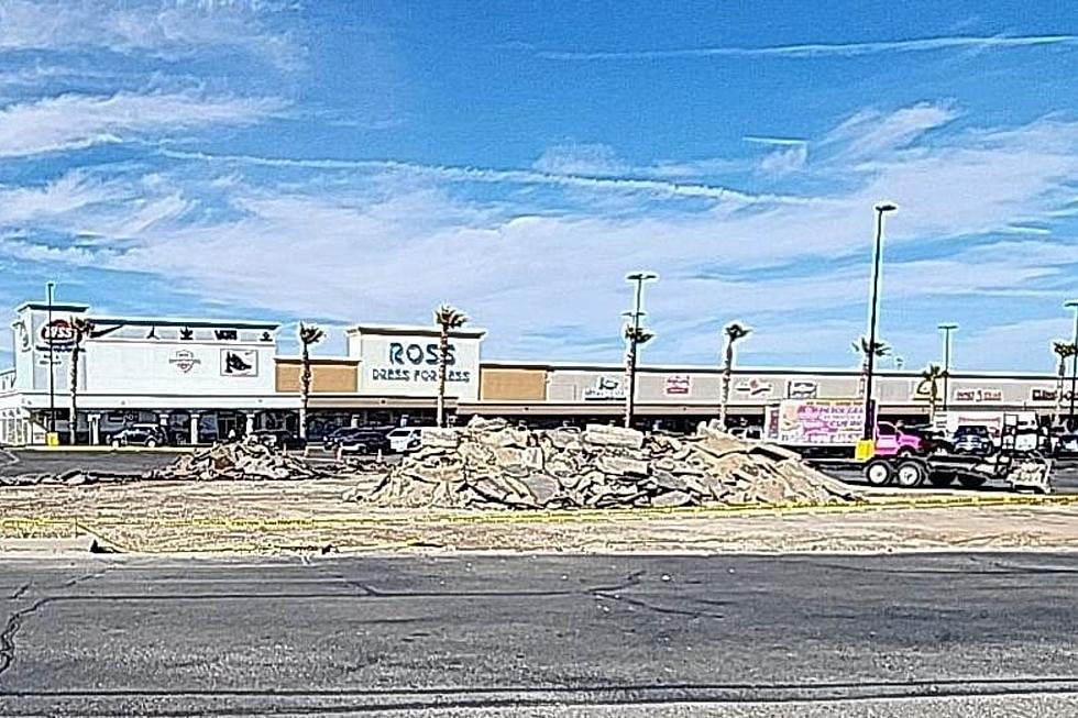 Here's What's Going on at Fox Plaza Shopping Center