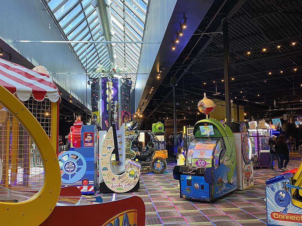 Sunland Park Mall Has Gone Bananas With Their Monkey Theme Arcade