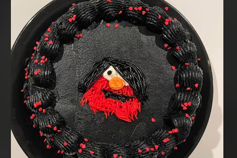 Texas Baker Hilariously Creates Emo Elmo Cake