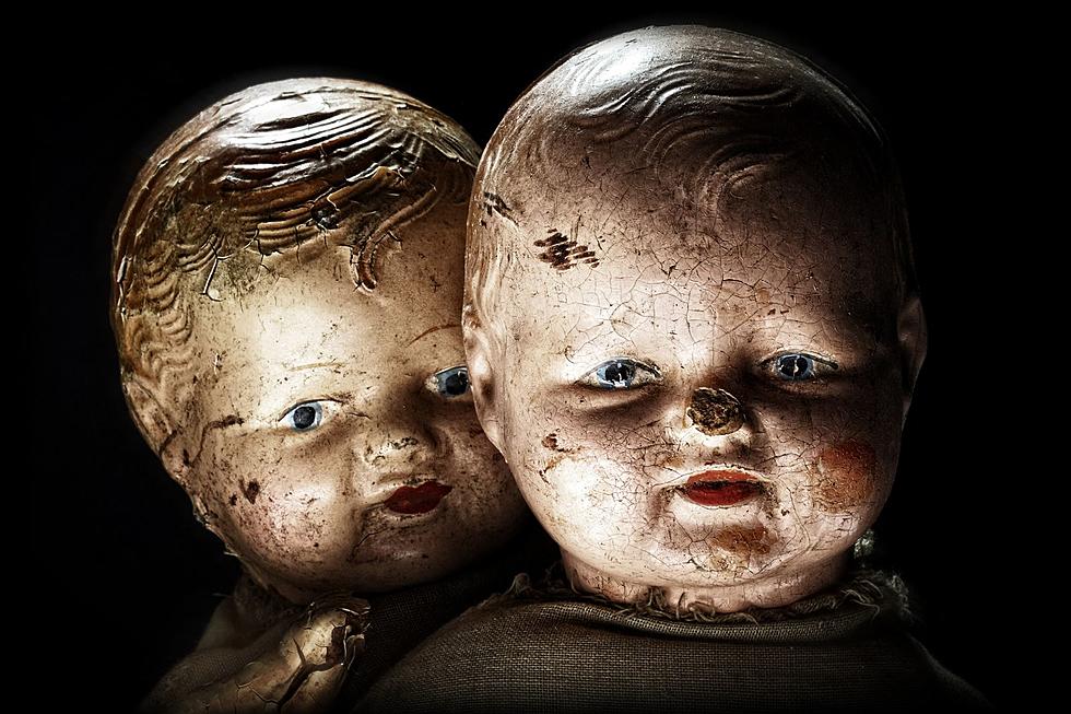 Eerie Auction! Step Right Up and Buy the Doll that Haunts Texas