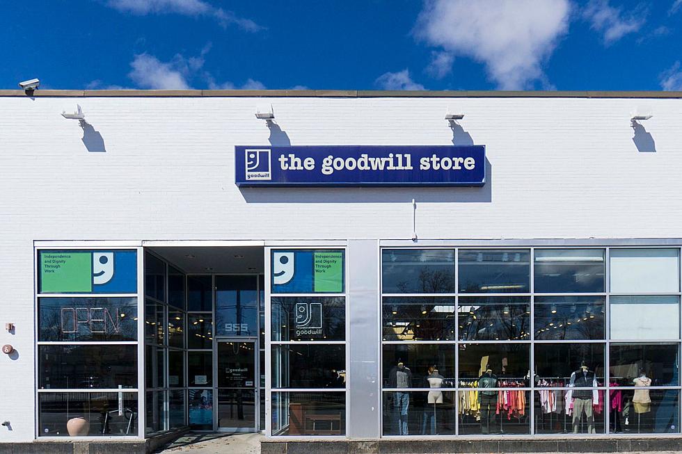 Goodwill Stores in Texas Will Not Accept These 25 Donations