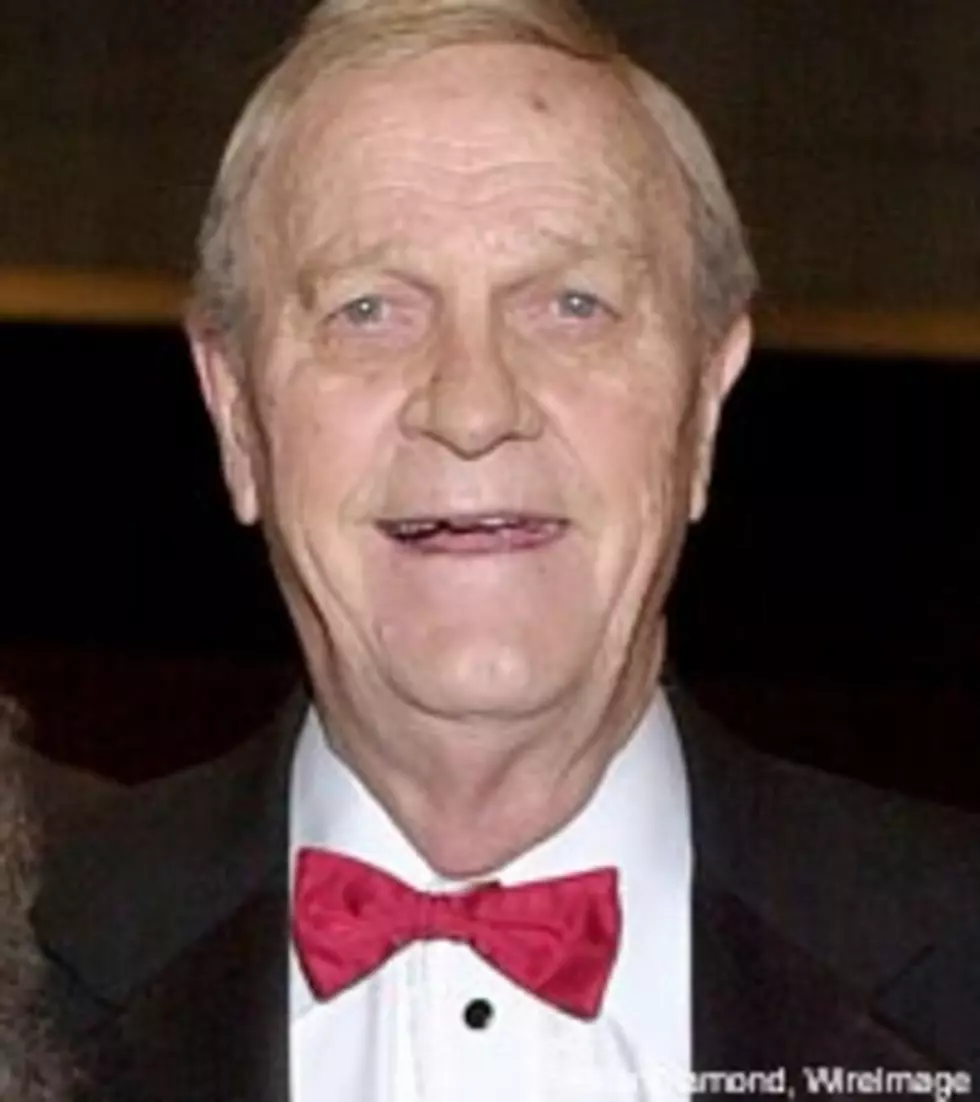 Country Legend Eddy Arnold Dies at 89