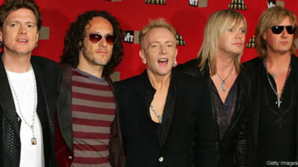Def Leppard Hit Nashville With Help From McGraw and Swift