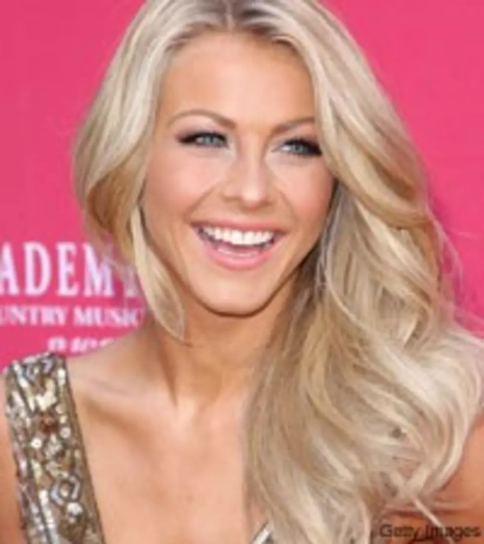 Julianne Hough Quits &#8216;Dancing,&#8217; Could Get &#8216;Footloose&#8217;