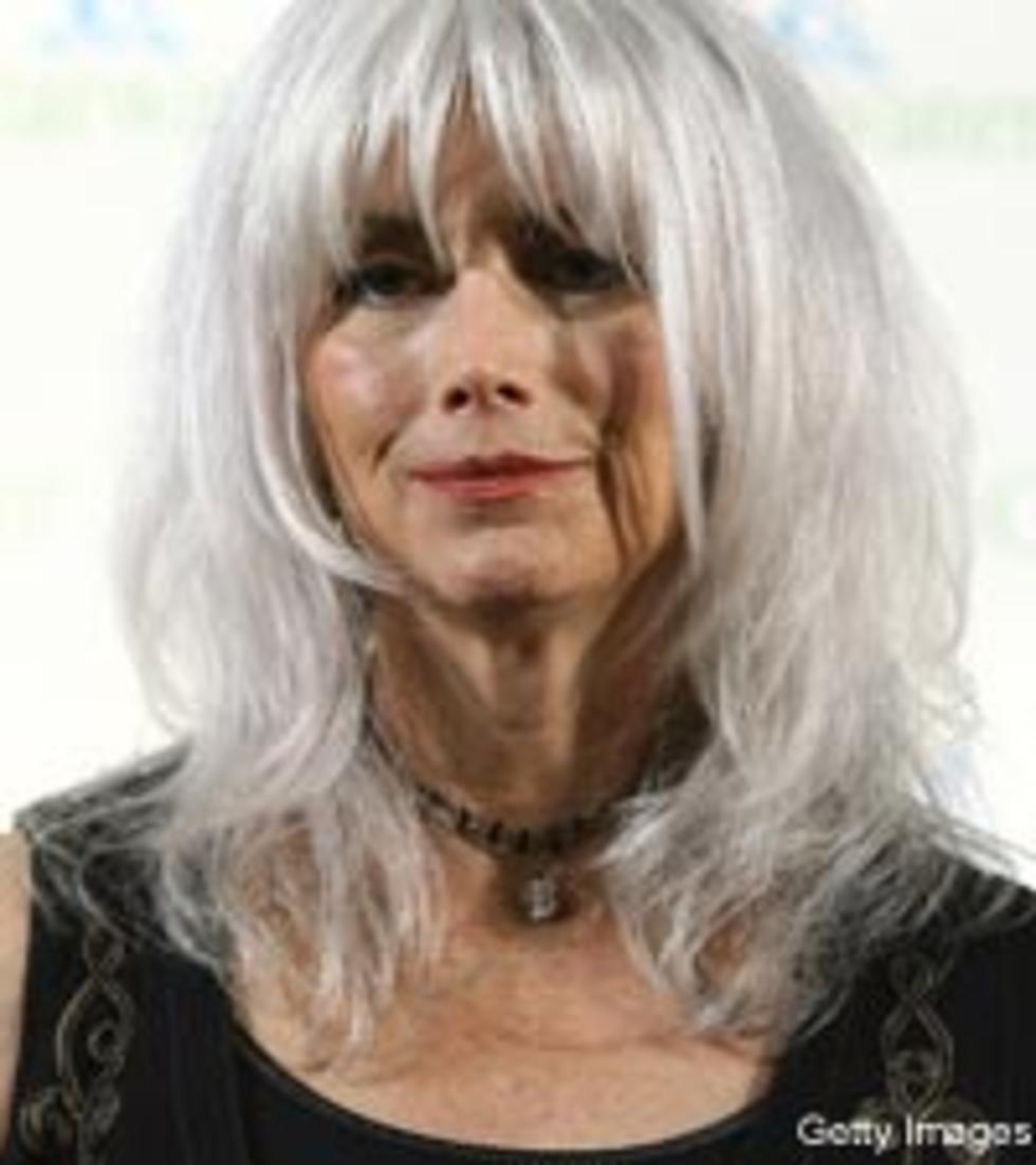 Emmylou Harris Receives Honorary Doctorate