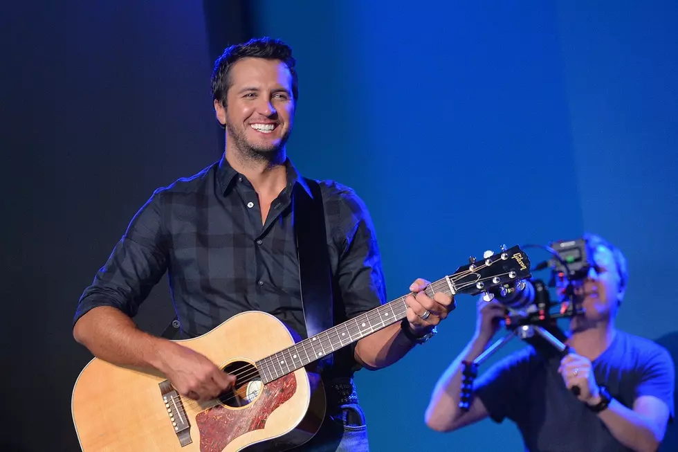 Luke Bryan Debuts New Song During Fan Club Party at 2015 CMA Music Festival