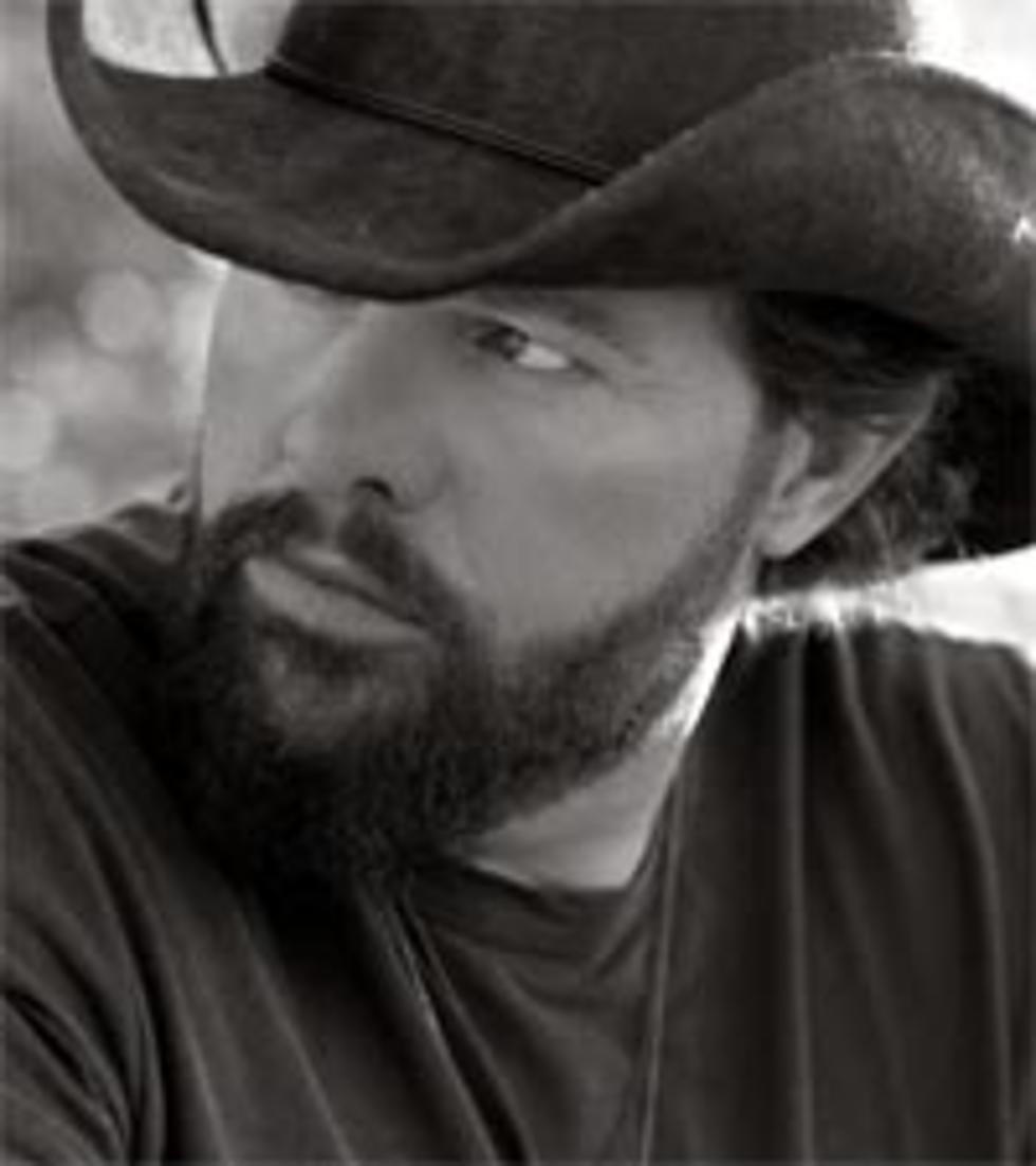 Toby Keith Becomes Pinup Guy for USO Calendar