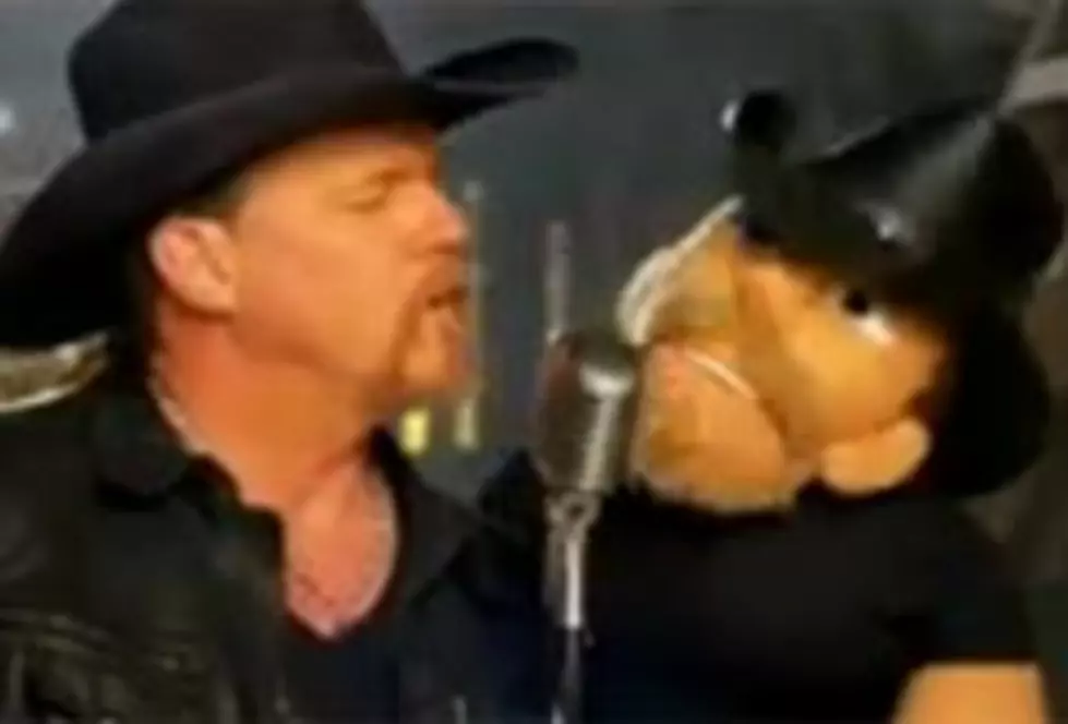 Trace Adkins, &#8216;Brown Chicken, Brown Cow&#8217; Video