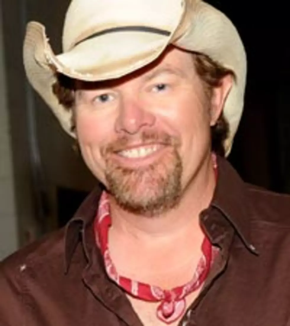 Toby Keith &amp; Friends Keep Bluebird Cafe Audience Laughing