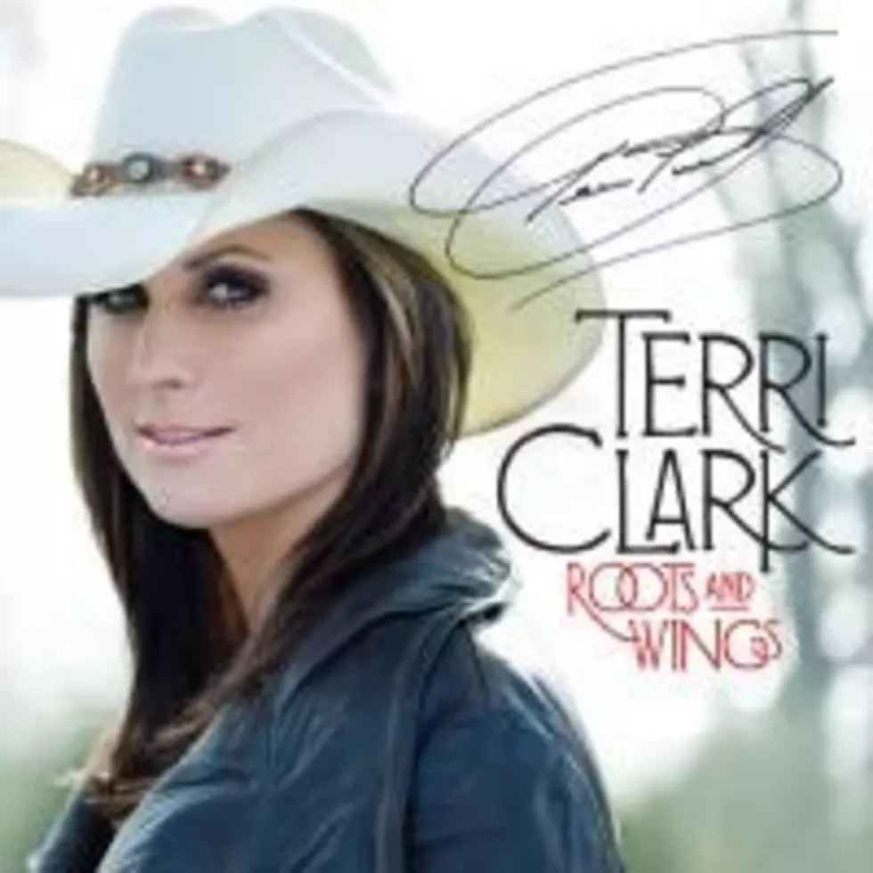 Terri Clark Taking &#8216;Roots and Wings&#8217; for New CD