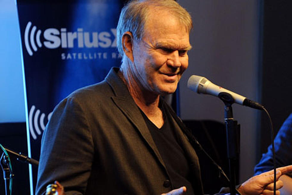 Glen Campbell Plays for New Friends and an Old Flame