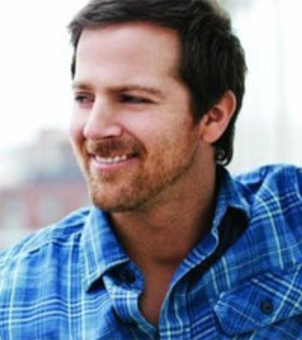 Kip Moore, &#8216;Somethin&#8217; Bout a Truck&#8217; &#8212; New Video