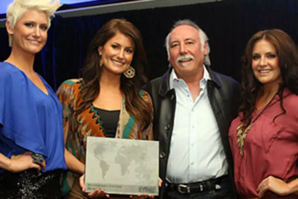 The McClymonts Win CMA’s Global Country Artist Award