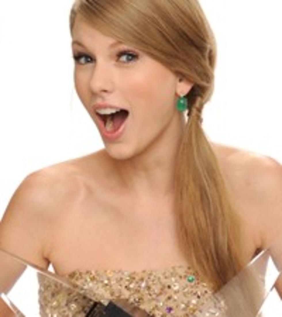 Taylor Swift Has Had Mind-Blowing Awards Season