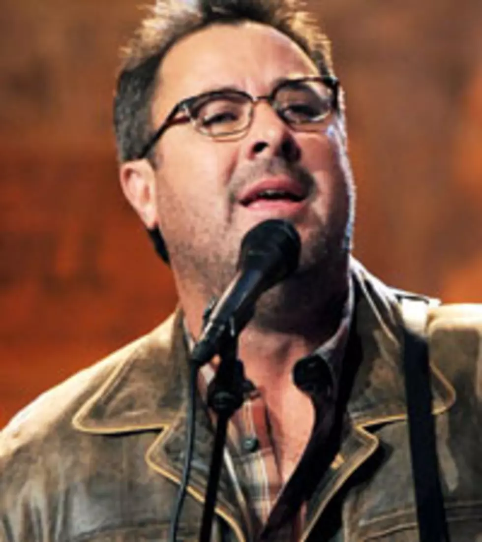Vince Gill Sings at Kentucky Performing Arts Center Opening