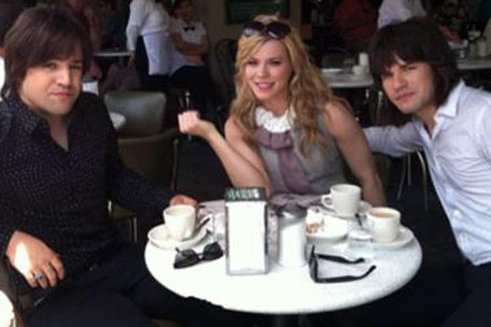 The Band Perry, &#8216;Postcard From Paris&#8217; Video Set in New Orleans