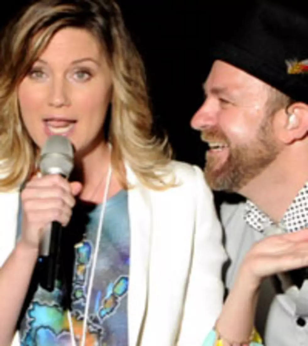 New Sugarland Album May Include Faraway Friends on Writing Credits