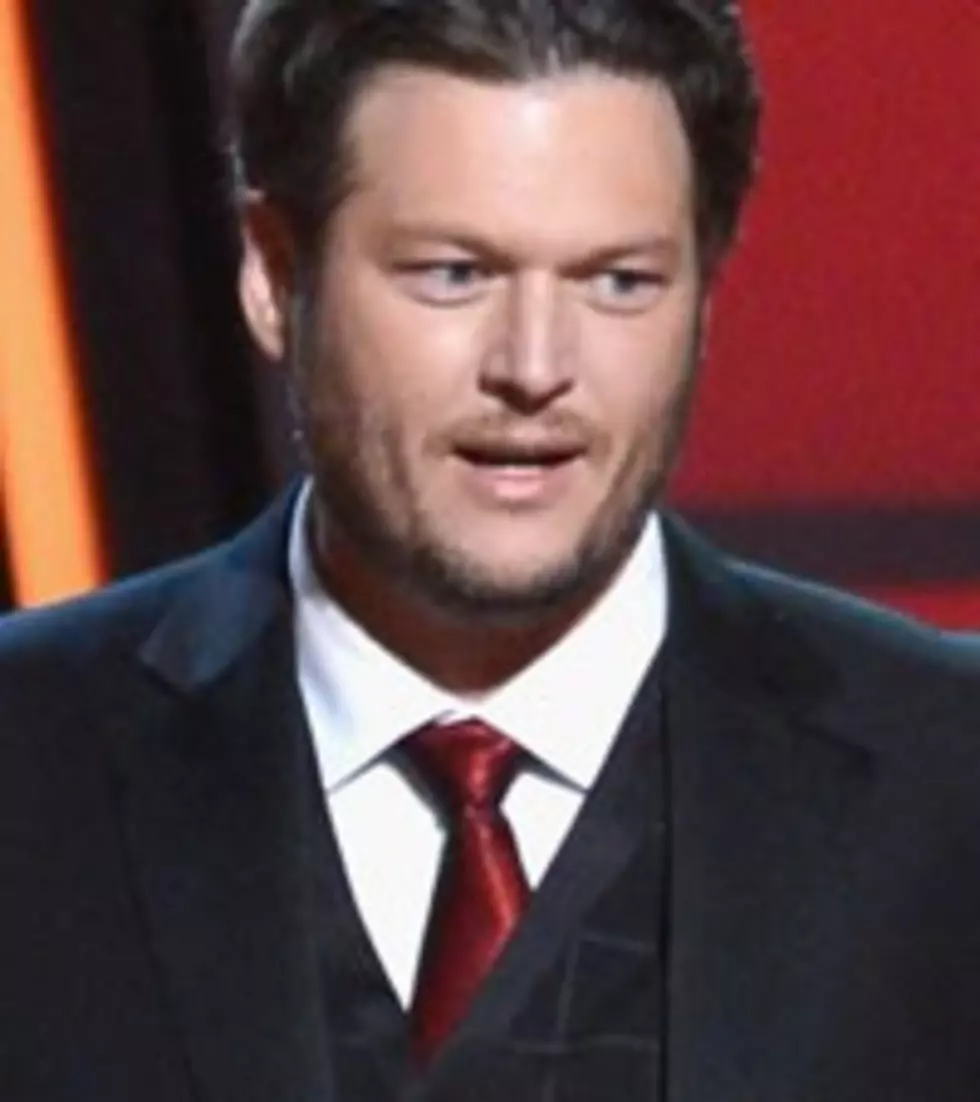 2012 CMA Male Vocalist of the Year Is Blake Shelton