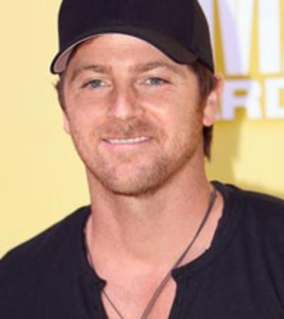 Kip Moore, ‘Beer Money’ Says Somethin’ ‘Bout Small-Town America