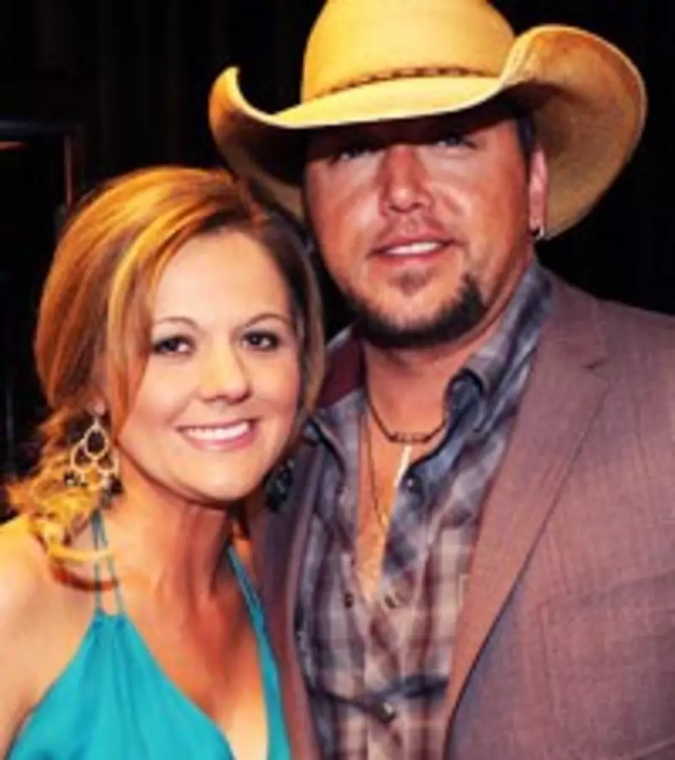 Jason Aldean Family Christmas Will Include Mall Trips With Dad