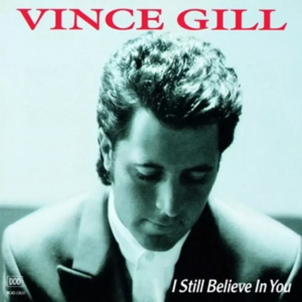 22 Years Ago: Vince Gill Earns First No. 1 Hit With &#8216;I Still Believe in You&#8217;