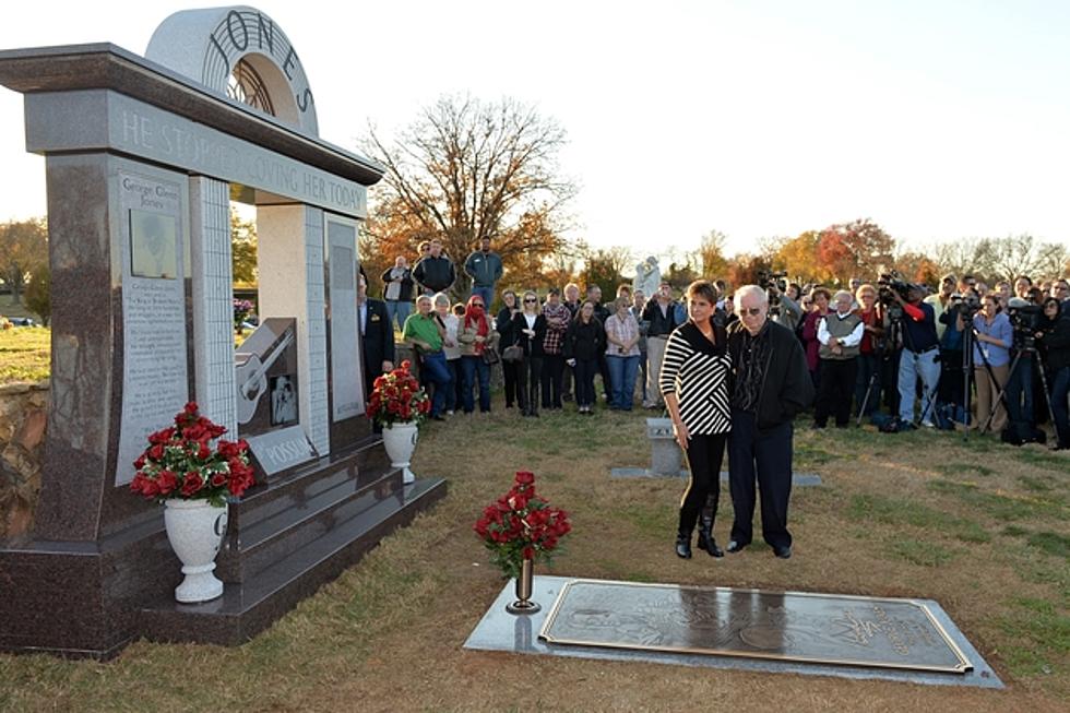George Jones' Burial Monument Revealed