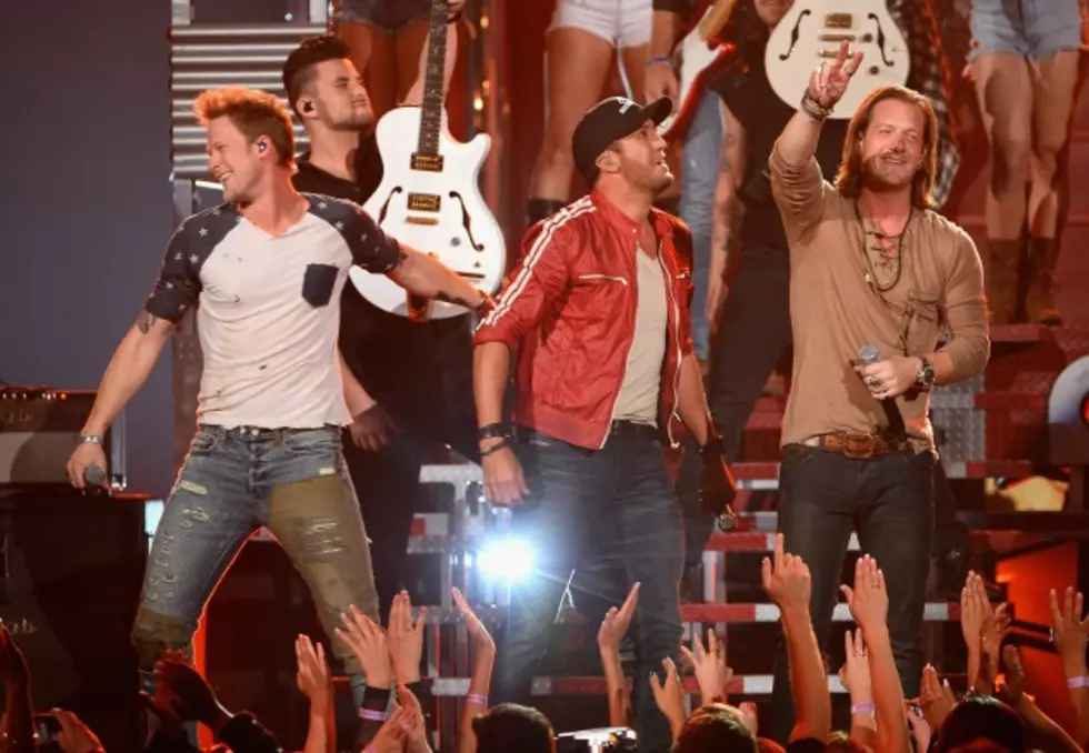 Florida Georgia Line Perform &#8216;This is How We Roll&#8217; With Luke Bryan at the 2014 Billboard Music Awards [VIDEO]