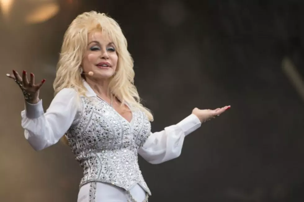 Dolly Parton Says Happiness Is a Choice