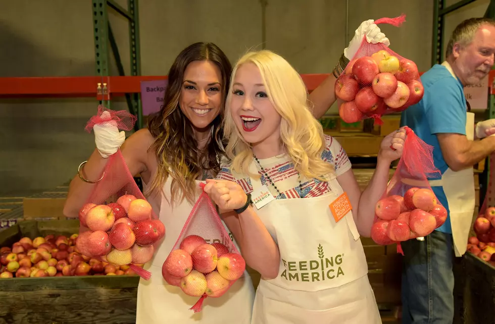 Country Stars Help Launch Hunger Action Month