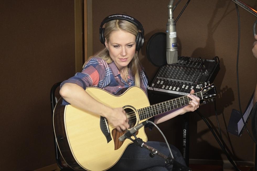 Jewel Debuts New Song, ‘Home to Me,’ for ReThink Housing Campaign