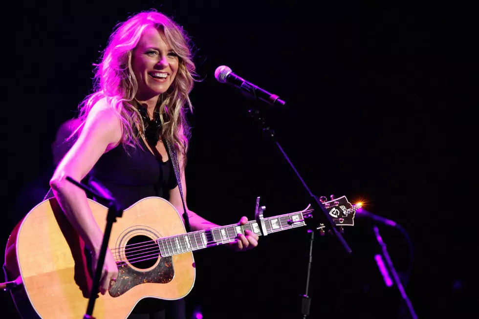 Story Behind the Song: Deana Carter, ‘Strawberry Wine’