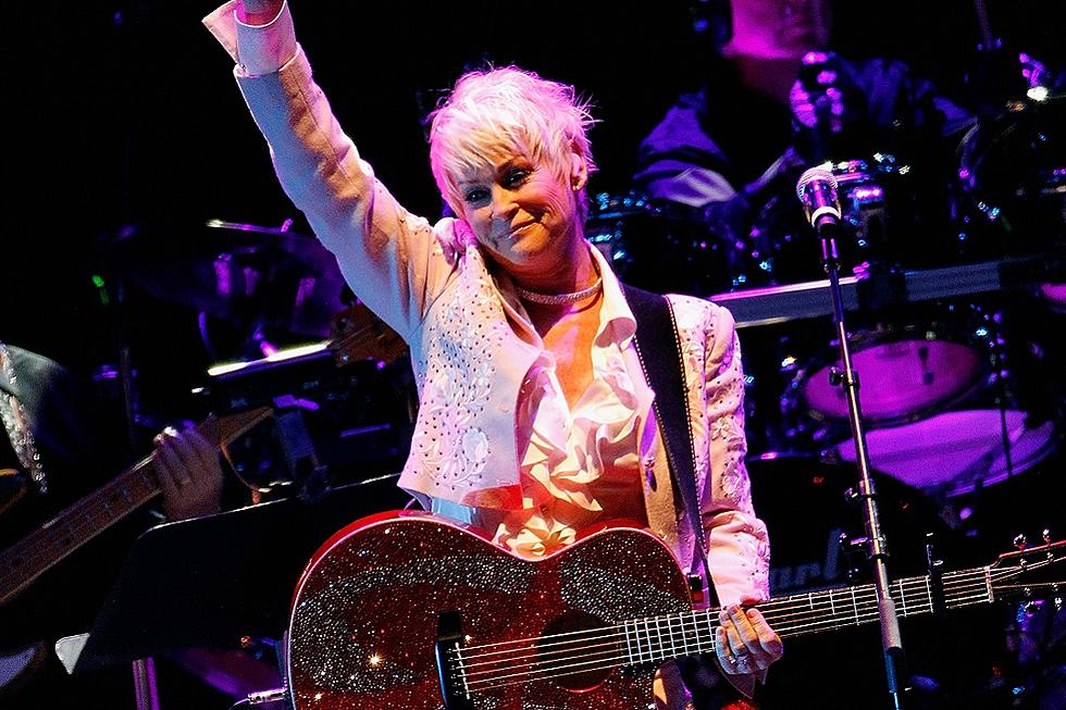 Lorrie Morgan to Launch Christmas Tour