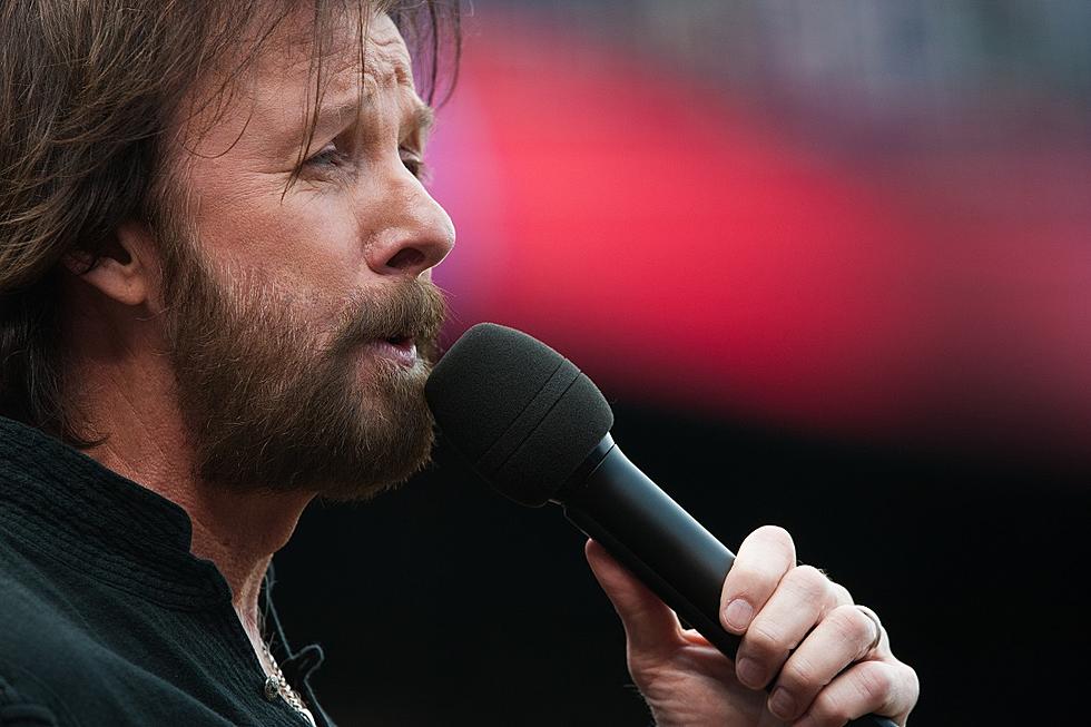 Ronnie Dunn Officially Signs With Nash Icon Music