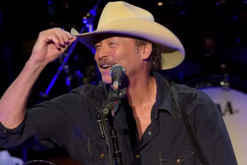 Alan Jackson Says He&#8217;s Forgotten About Some of His Songs