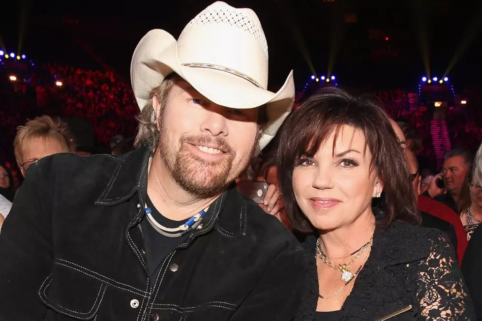 37 Years Ago: Toby Keith Marries Tricia Lucus